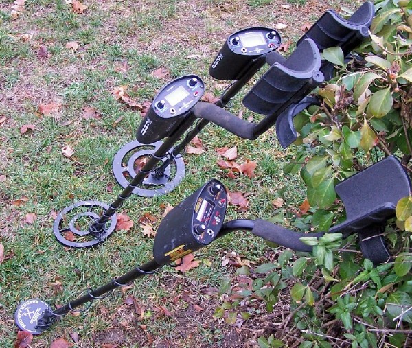 Bounty Hunter Tracker IV 4 metal detector