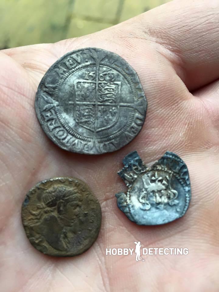 Medieval Roman coins find Teknetics T2