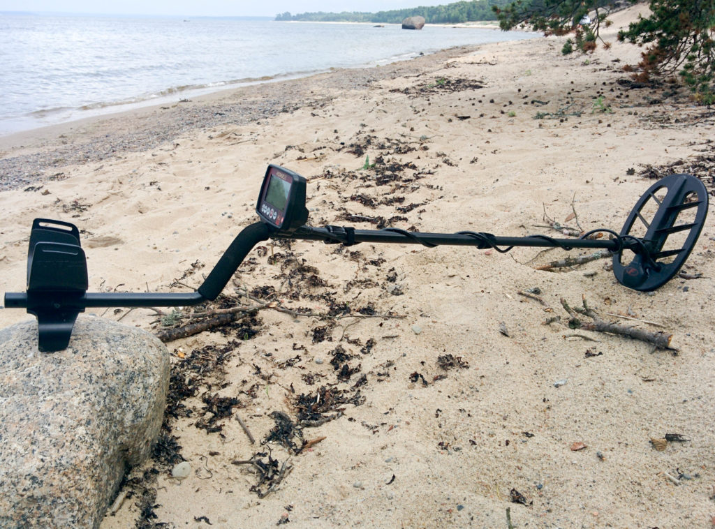 Fisher F44 metal detector how to set up what settings to use tips and advices