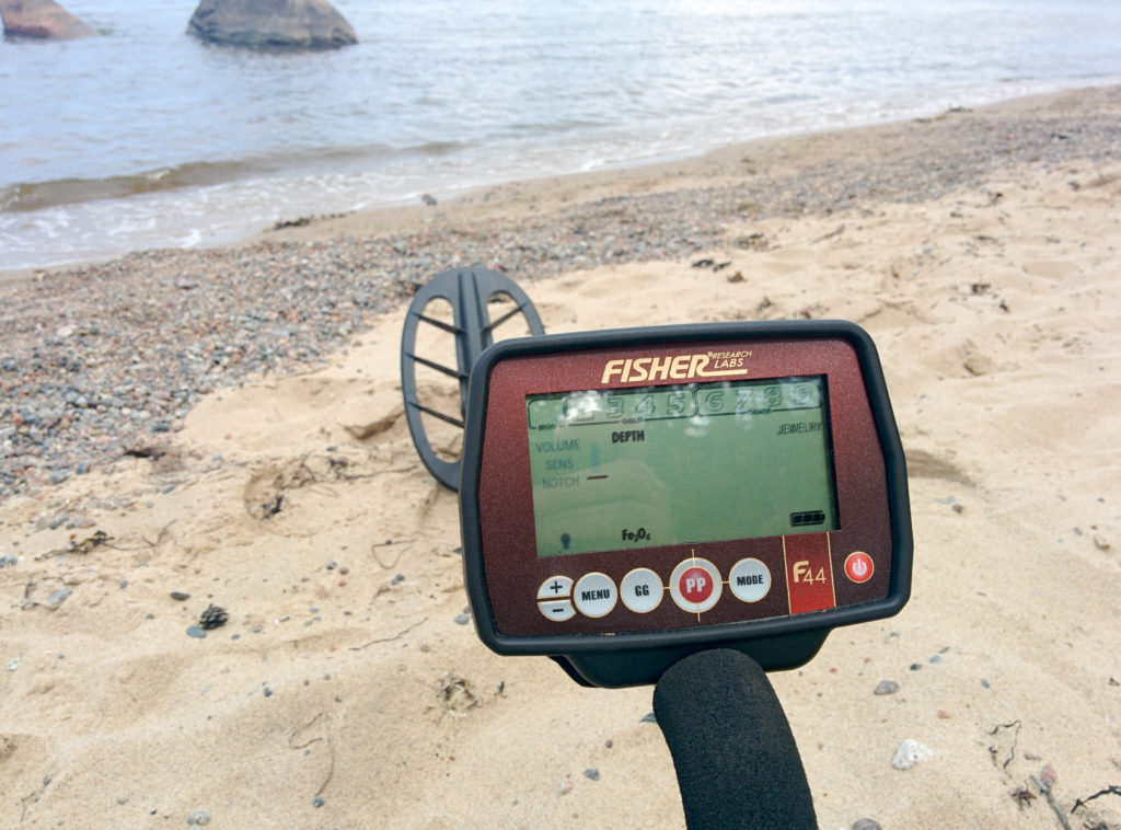 Fisher F44 metal detector how to set up what settings to use tips and advices