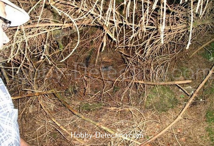 When detectorists found US Soldier and his photo camera of WW2 era (result and photos!+)