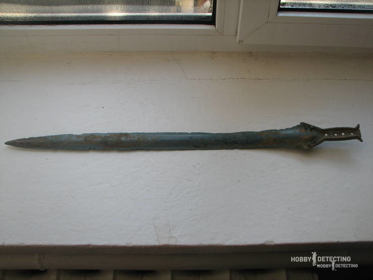 "Hallstatt" Bronze Sword Sold For $3560 (One more great find!)